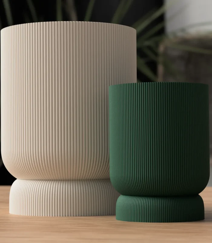 Planter with twist/lock drip tray